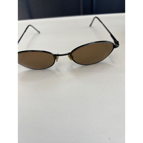 Two Pairs Of Gucci Eyeglasses Frames Black GG 2641 006 Oval 135 And Gold Frames - Picture 2 of 14